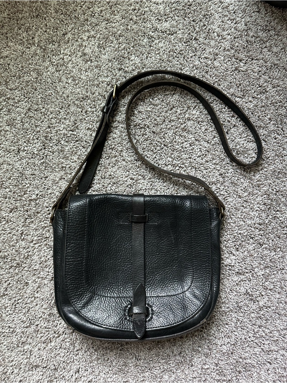 Black Leather Saddle Crossbody Bag